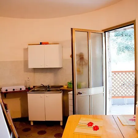 Lantställe Trullo La Noce Castrignano del Capo
