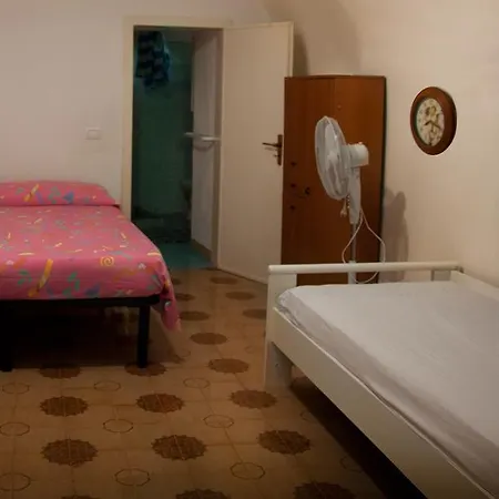 Trullo La Noce Castrignano del Capo