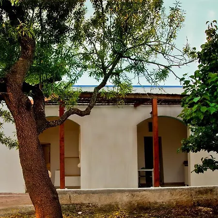 Trullo La Noce * Castrignano del Capo